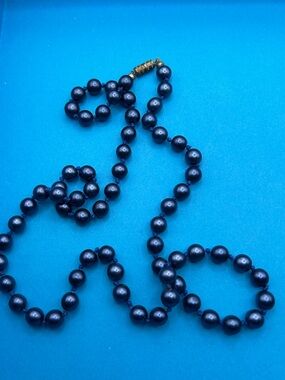 Navy Matte Faux Pearl Necklace
